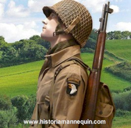 Historia Mannequin - Realistic Mannequins and Hands for Museums and Collectors of Militaria and others - Uniform - Headgear -Helmet - Best Price